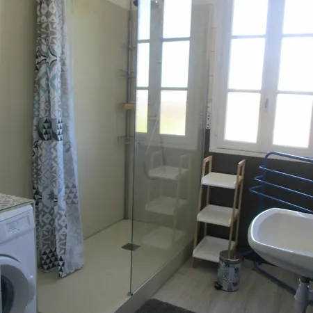 Location Saisonniere Apartamento *